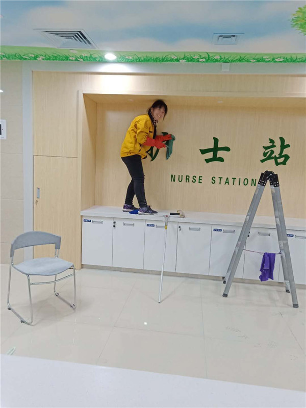 東營(yíng)市中心醫(yī)院病房樓保潔